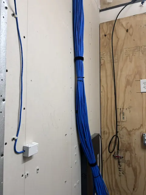 Structured cabling to patch panel